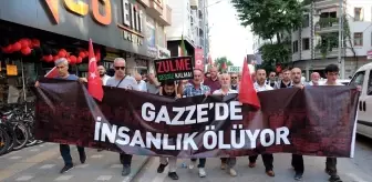 Orhangazi'de İsrail'in Gazze'ye saldırılarını protesto etmek için sessiz yürüyüş düzenlendi