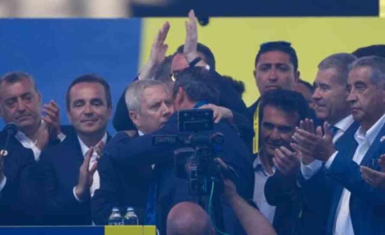 Fenerbahçe seçim sonuçları 2024! Ali Koç ve Aziz Yıldırım hangi sandıktan kaç oy aldı? İşte oy sayıları Fenerbahçe seçim sonuçları 2024! Ali Koç ve Aziz Yıldırım hangi sandıktan kaç oy aldı? İşte oy sayıları