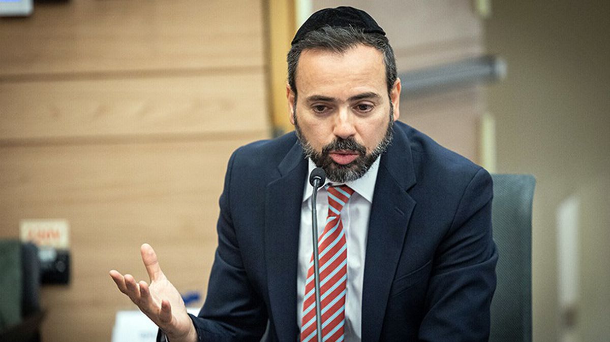 İsrail'de şüpheli zarf alarmı! Paketi açan sağlık bakanı muayeneye alındı