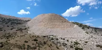 Karaman'da Mermer Ocağı Artıkları Nedeniyle Tehlike