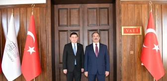 Kazakistan İstanbul Başkonsolosu Nuriddin Amankul, Vali Vekili Mustafa Güler'i ziyaret etti