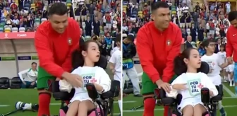 Engelli kıza yardımcı olan Cristiano Ronaldo, gönülleri fethetti