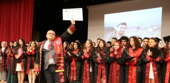 KAÜ Veteriner Fakültesi Mezuniyet Töreninde Depremde Hayatını Kaybeden Öğrencinin Diploması Verildi