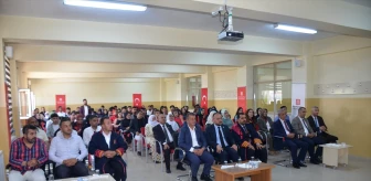 Muş Alpaslan Üniversitesi Bulanık Meslek Yüksekokulu'nda Mezuniyet Töreni Düzenlendi