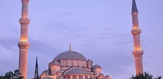 Çanakkale bayram namazı saat kaçta 2024? Kurban Bayramı namaz vakti ne zaman? Diyanet il il Kurban Bayramı namaz saatleri!