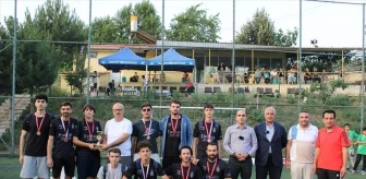 İskilip'te düzenlenen futbol turnuvasında Değirmen Cafe şampiyon oldu