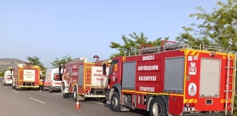 Denizli'de yolcu otobüsü tarlaya devrildi, 27 kişi yaralandı
