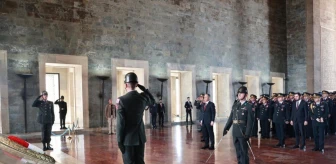 İçişleri Bakanı Ali Yerlikaya, Jandarma Teşkilatının 185. kuruluş yıl dönümünde Anıtkabir'i ziyaret etti