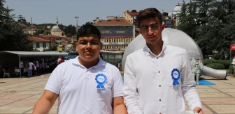 Kastamonu'da Lise Öğrencileri Görme Engellilere Yardımcı Olacak Akıllı Baston Geliştirdi