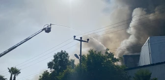 Samsun'da Elyaf Fabrikasında Büyük Yangın: İtfaiye Müdahale Ediyor