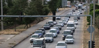Afyonkarahisar'da Bayram Tatili Trafik Yoğunluğu