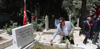 Mersin, Osmaniye ve Hatay'da bayram öncesi şehitlik ve mezarlık ziyareti