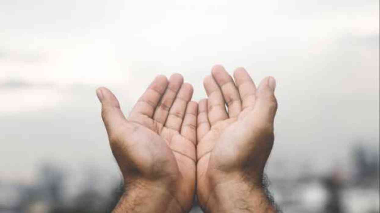 KURBAN BAYRAMI NAMAZI KILINIŞI | Kurban Bayramı namazı kaç rekat, nasıl kılınır? Bayram namazına nasıl niyet edilir, kaç tekbir alınır?