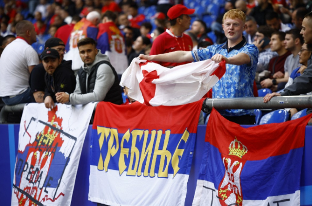 EURO 2024'te ilk kriz! Kosova, ırkçı tezahüratlar nedeniyle Sırbistan'ı UEFA şikayet etti