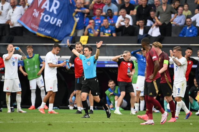 EURO 2024'te ilk sürpriz! Slovakya, Belçika'yı 1-0 yendi