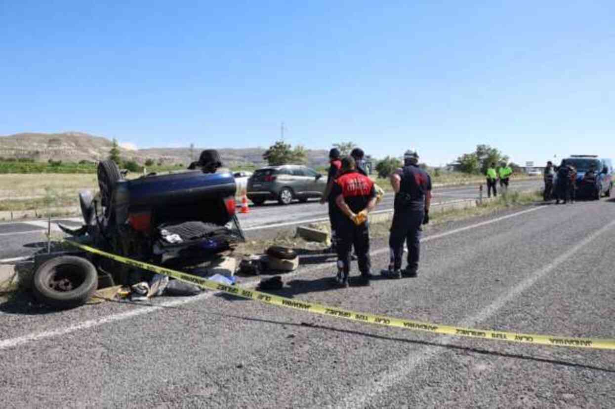 Nevşehir'de Otomobil Uçarak Devrildi: 5 Yaralı