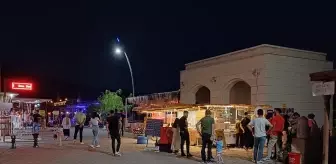 Hasankeyf'te Bayram Tatilinde Tarihi Yerler Geziliyor