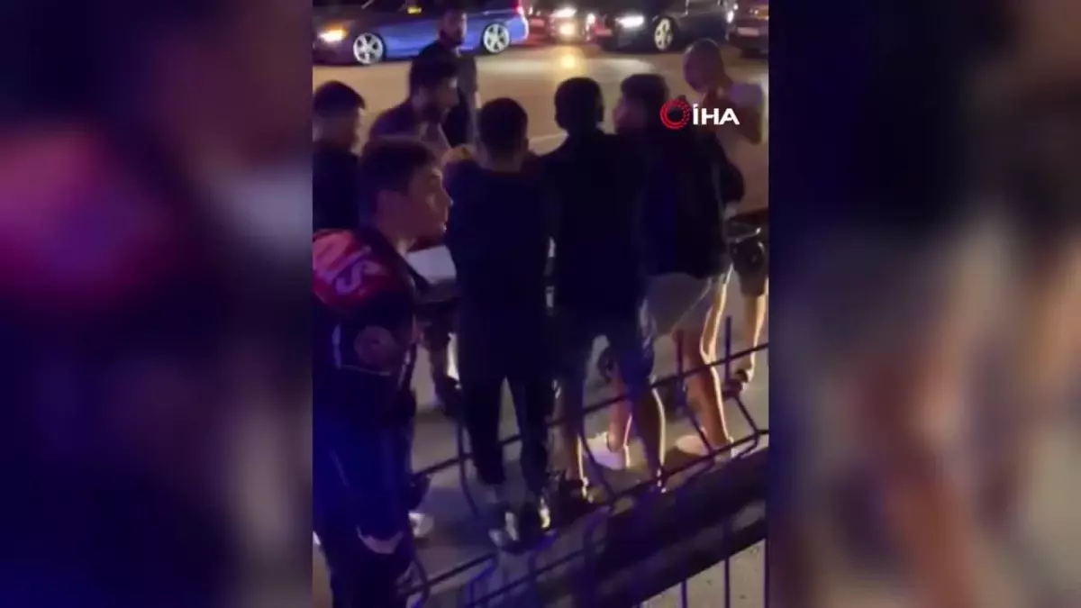 Fatih'te bıçaklı kavga: Saldırgan kendi bıçağı ile öldürüldü
