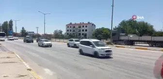 Tatilcilerin dönüş yolunda trafik yoğunluğu başladı