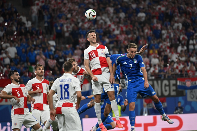 İTALYA- HIRVATİSTAN MAÇINDAN KARELER İtalya- Hırvatistan maçını kim kazandı? B grubundan kim çıktı?