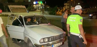 Karaman'da Damat Adayının Kullandığı Araçla Çarpışan Arabada Yaralanan Eş Gülümsetti