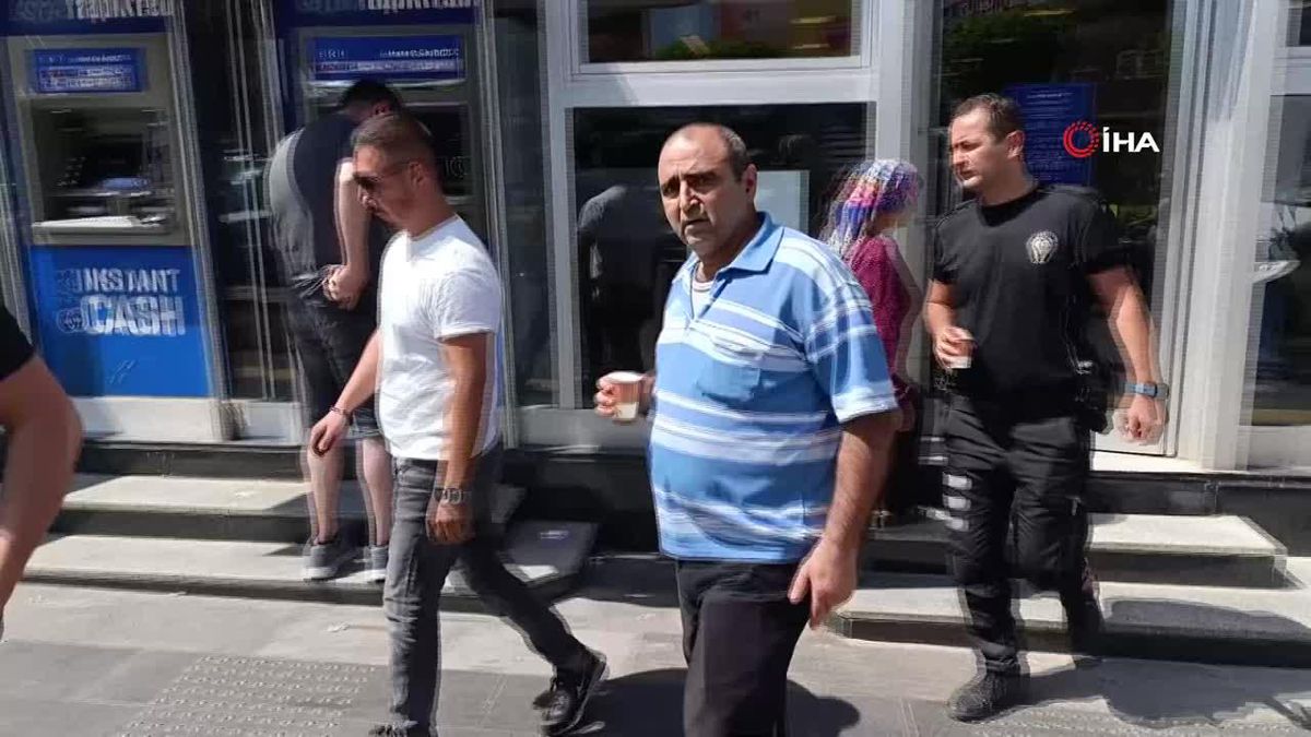 Dolandırıcılara 'Sadaka mı gönderiyorsun?' diyen kişi tüm parasını kaptırdı