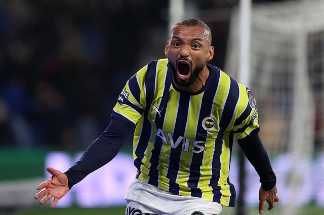 Alex de Souza wants Fenerbahçe's star