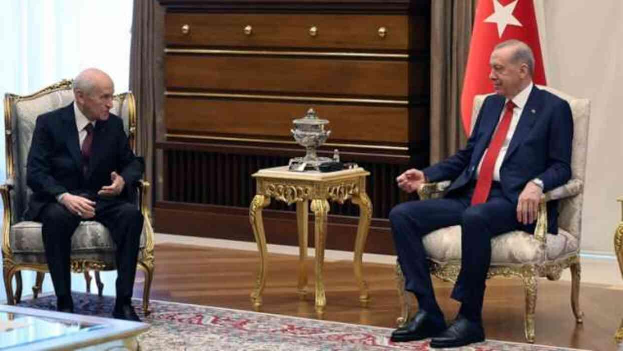 cumhurbaskani-erdogan-ile-bahceli-arasindaki-17460984_9768_m cumhurbaskani-erdogan-ile-bahceli-arasindaki-17460984_9768_m Cumhurbaşkanı Erdoğan ile Bahçeli arasındaki görüşme başladı Cumhurbaşkanı Erdoğan ile Bahçeli arasındaki görüşme başladı cumhurbaskani erdogan ile bahceli arasindaki 17460984 9768 m