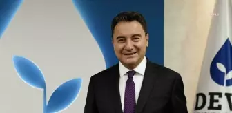 Ali Babacan Helsinki'ye gitti