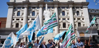 İtalya Borsası Çalışanları Grev Kararı Aldı