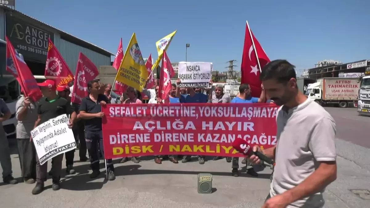 Nakliyat-İş Sendikası, Asgari Ücretin Artırılması İçin Eylem Yaptı