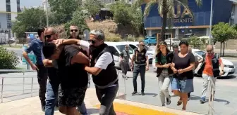 Alanya'da bıçaklı kavga: 1 ölü, 2 yaralı