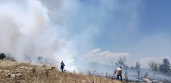 Konya'nın Akören ilçesinde makilik alanda yangın çıktı