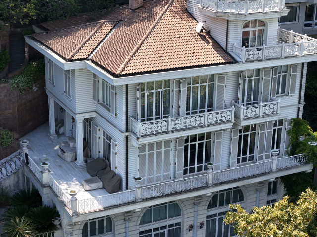 بيع القصر الخاص بشركة Koza-İpek Holding بقيمة 1.1 مليار ليرة من قبل TMSF