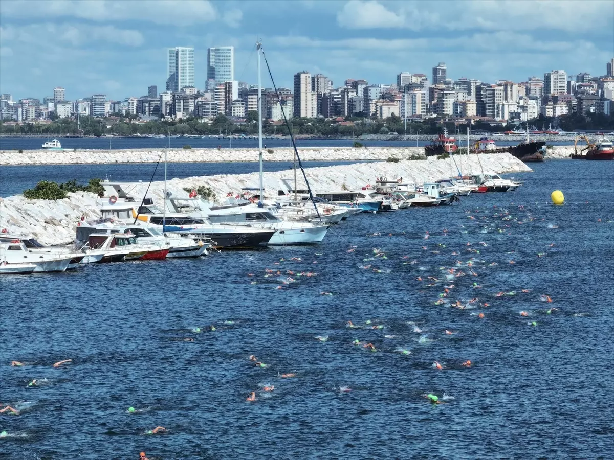 İBB'nin düzenlediği Su Sporları Festivali devam ediyor