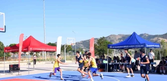 Afyonkarahisar'da 3X3 Sokaklar Bizim Basketbol Müsabakaları Ege Bölgesi Grup Şampiyonası Tamamlandı