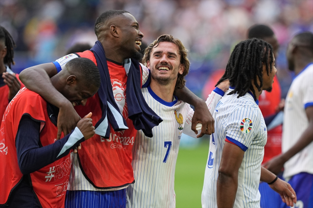 France advances to the quarter-finals in EURO 2024 by defeating Belgium with a single goal
