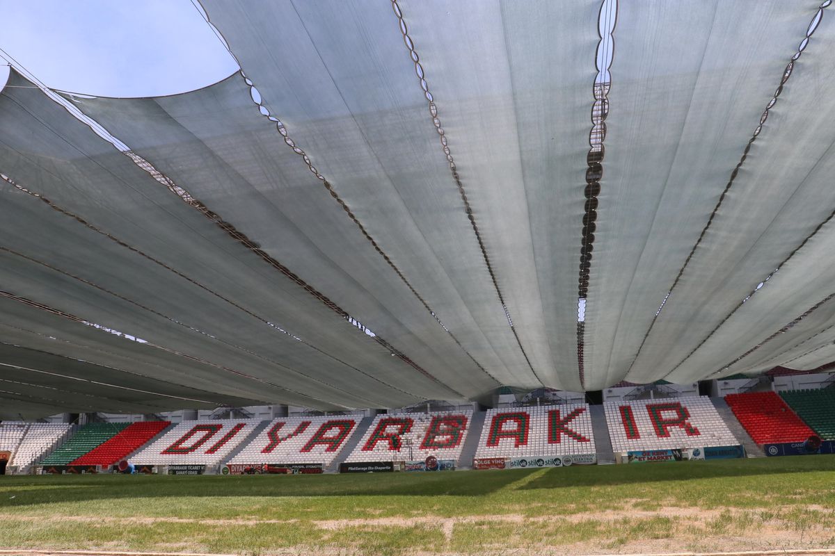 Diyarbakır Stadyumu, TFF 1. Lig'e hazırlanıyor