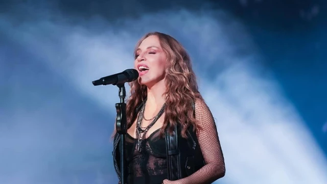 Sertab Erener had to cancel some concerts due to health issues.