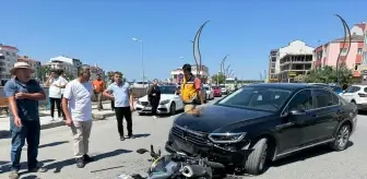 Tekirdağ'da otomobil ile motosikletin çarpıştığı kaza anı güvenlik kamerasında