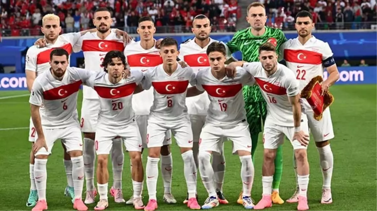 Çeyrek finale kalırsak oynayamayacak! Milli futbolcu cezalı duruma düştü