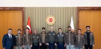 TBMM Başkanı Numan Kurtulmuş, İTÜ Vefa Havacılık Takımı'nı Kabul Etti