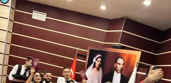 Arkadaşlar Aynı Günde Evlendi ve Birbirlerinin Nikah Şahidi Oldu