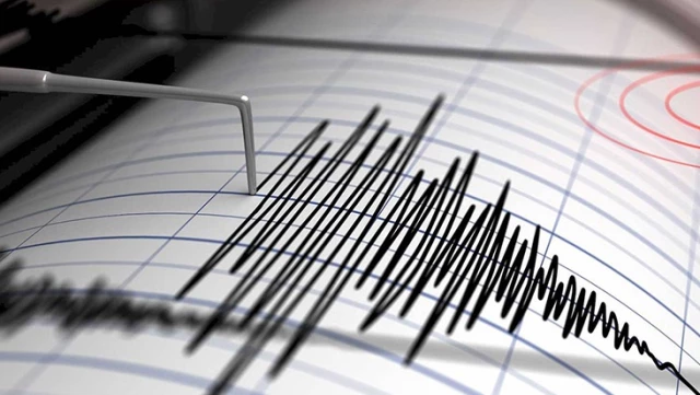 There was an earthquake with a magnitude of 3.5 in Kahramanmaraş and a magnitude of 3.8 in Adıyaman.