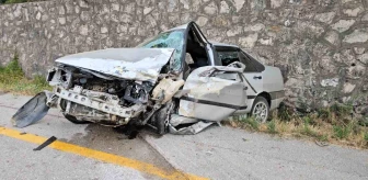 Kastamonu'da otomobil ile hafif ticari araç çarpıştı: 8 yaralı