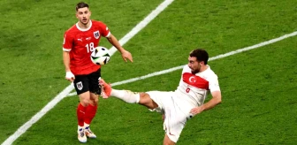 Milli futbolcular Orkun Kökçü ile İsmail Yüksek, Avusturya maçında sarı kart gördü
