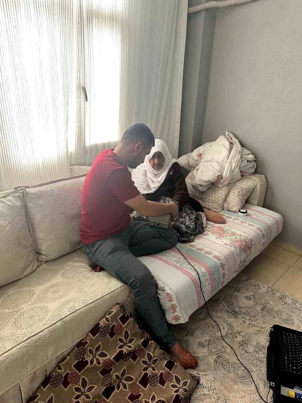 Seyhan İlçe Nüfus Müdürlüğü, Adreste Nüfus Hizmeti ile kimlik kartı başvurularını evlerde alıyor