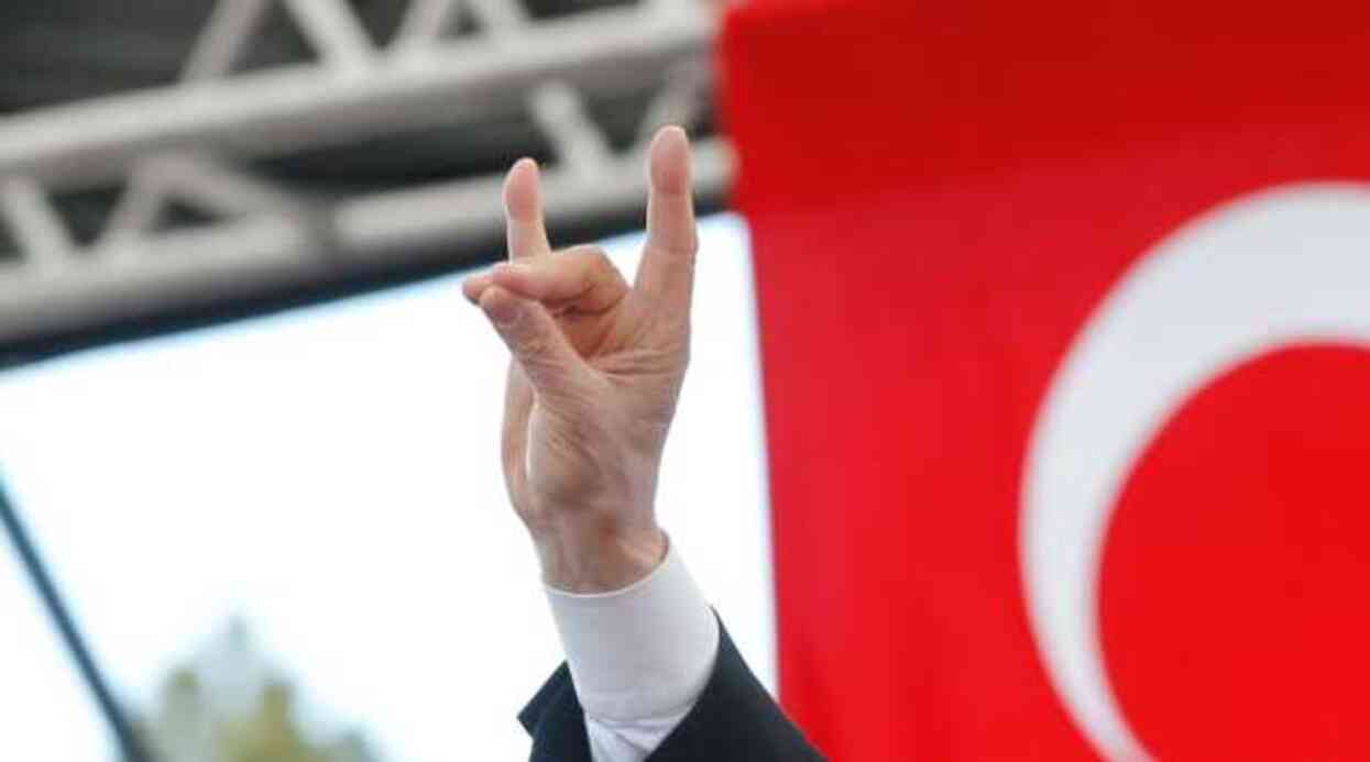 Bozkurt ne işareti? Türklerde bozkurt neyi ifade eder? Bozkurt işaretinin anlamı nedir?