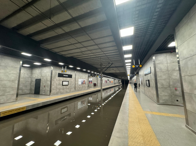 Heavy rain in Bursa also stopped metro services, turning the tracks into a waterfall