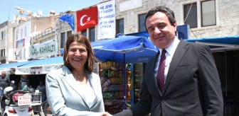 Kosova Başbakanı Albin Kurti, Foça Belediye Başkanı Saniye Bora Fıçı'yı ziyaret etti
